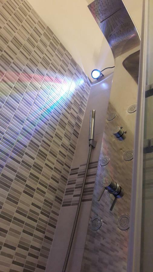 Hotel Edy リミニ エクステリア 写真